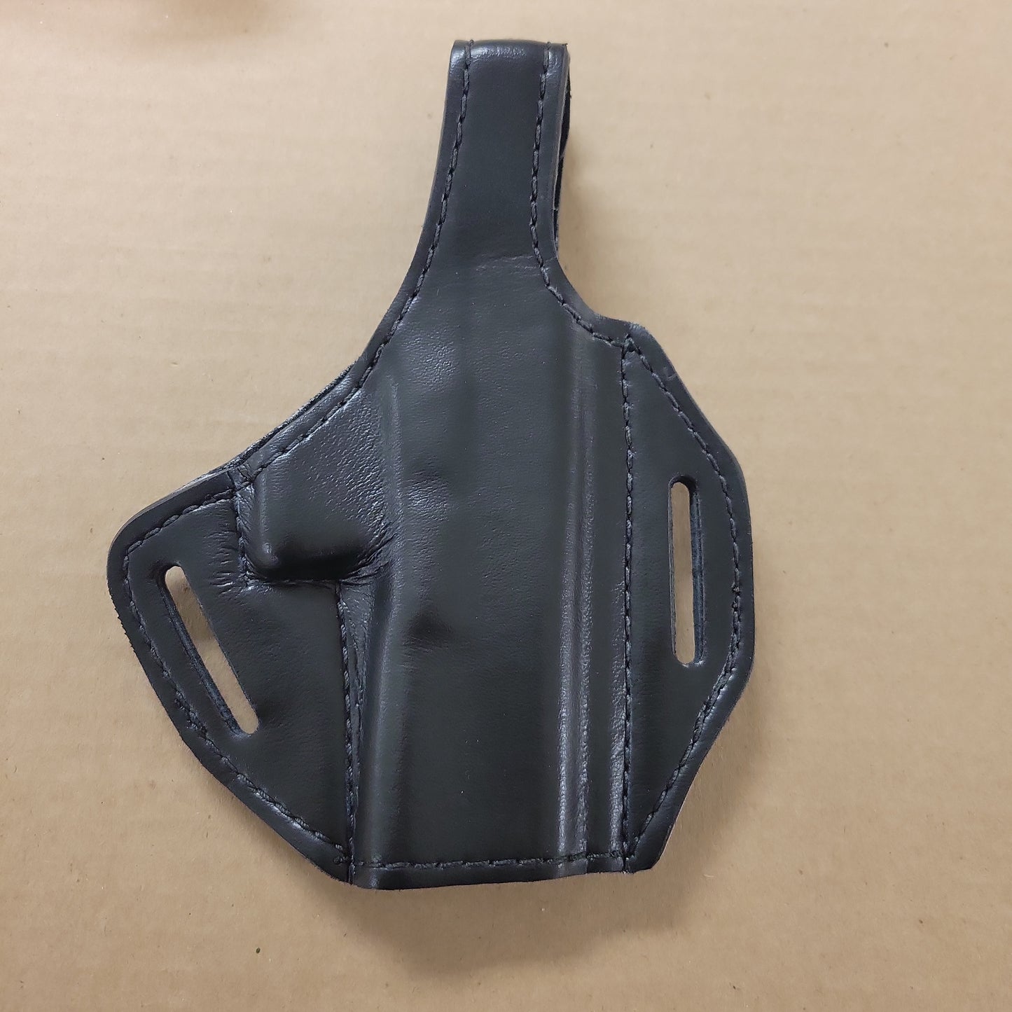 Safariland Holster Black Plain Leather Right Hand For Glock 17/22 747-83-61