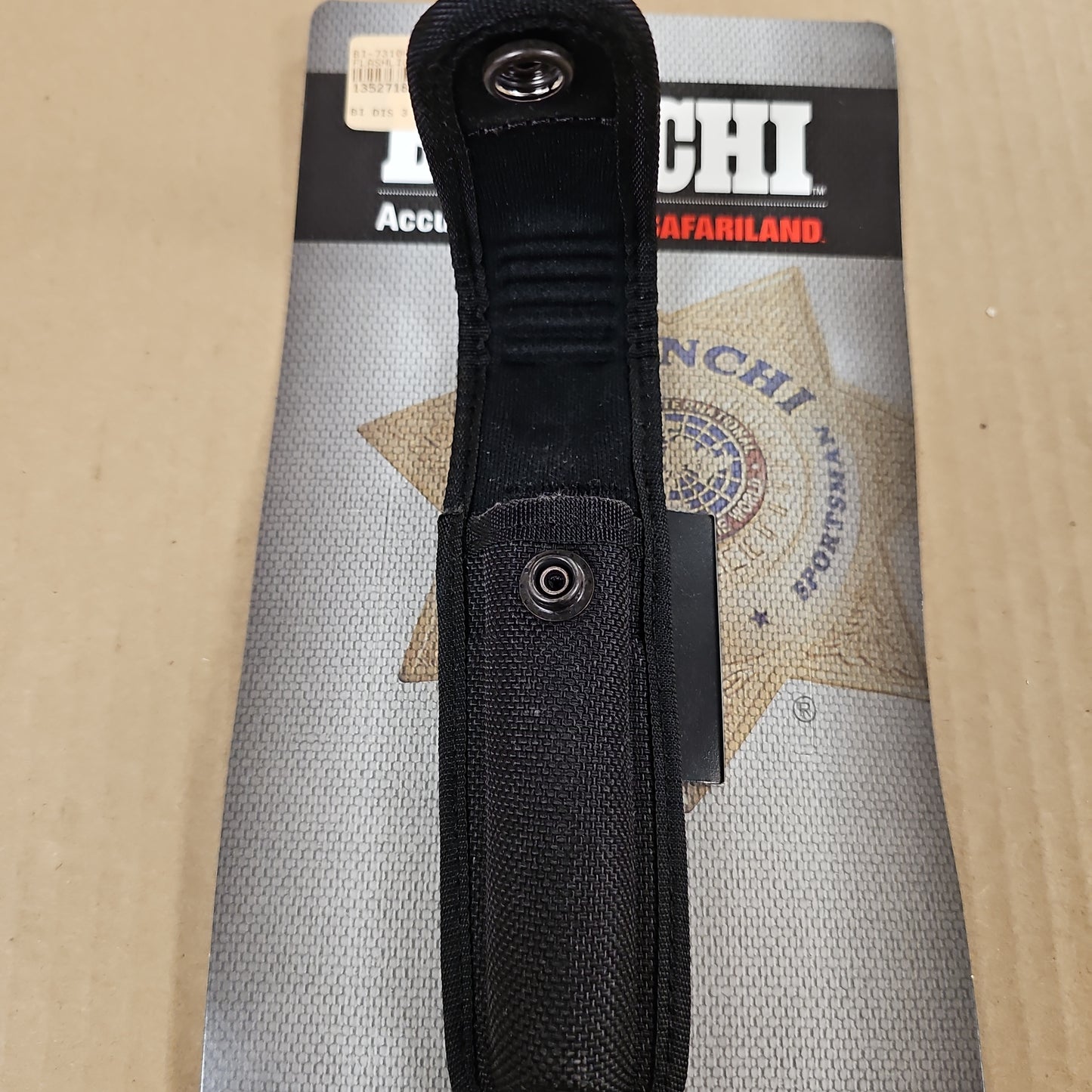 FLASHLIGHT HOLDER: MINI-MAG: NYLON, DUTY 18206
