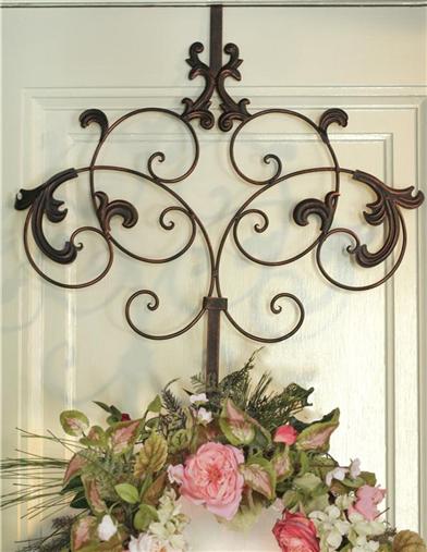 Spencerian Wreath Hanger 25003