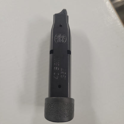 S&W M&P40C 10 round Magazine with Finger Rest S&W #19455