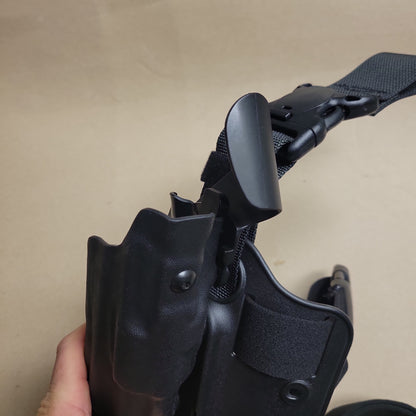 Safariland Tactical STX Holster for Glock 19/45 Gen3-5 with TLR1 Light