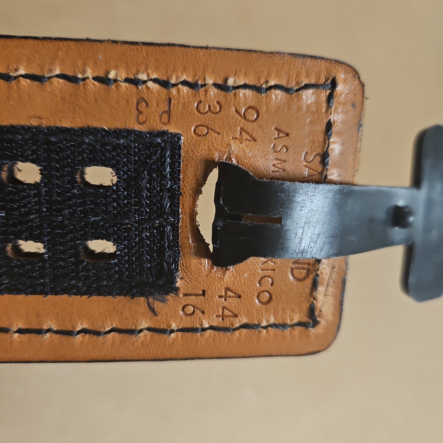 Safariland Duty Belt Model 94 Plain Black Waist 44 Hook and Loop No Buckle