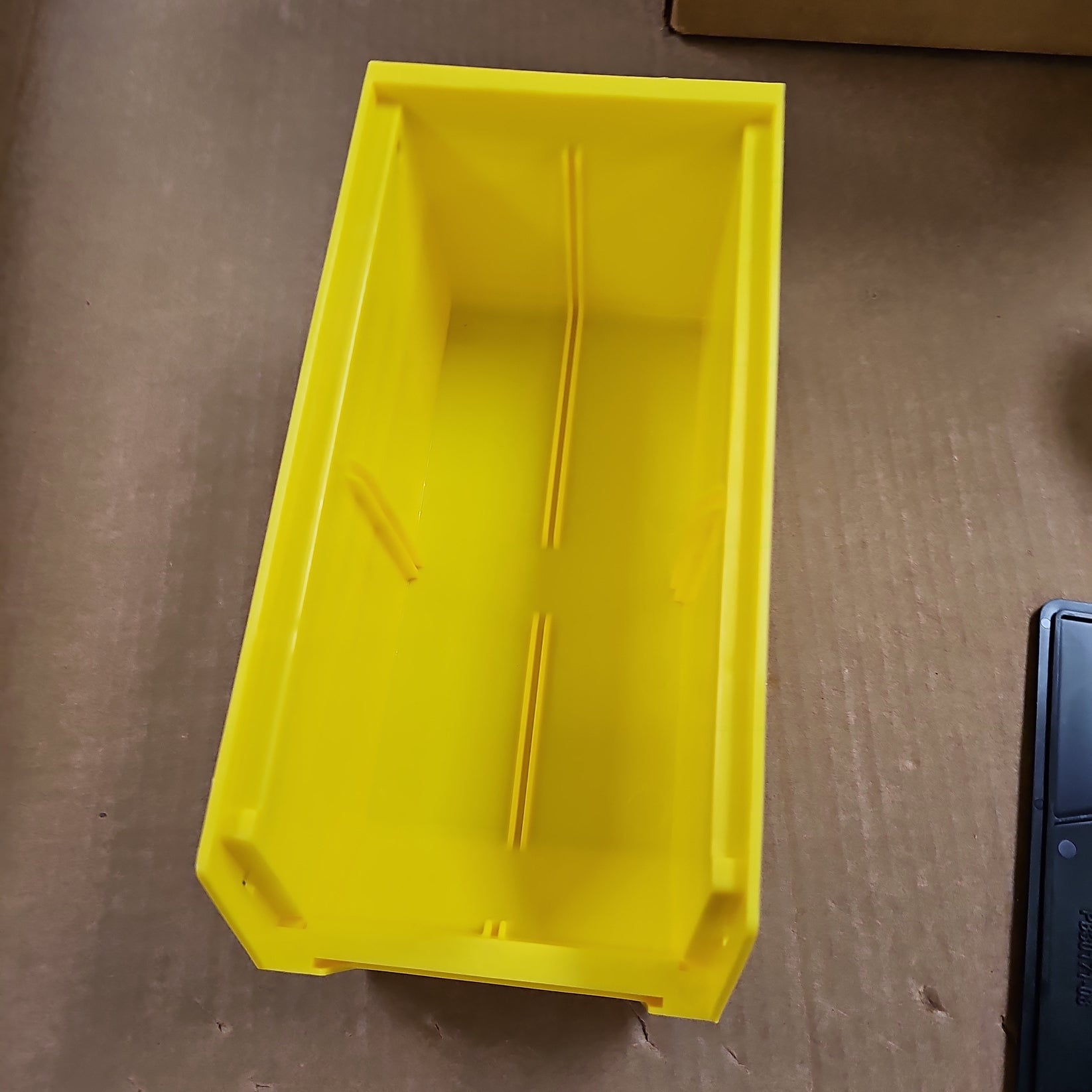 Storage Bin Large 11d x 5.5w x 4.5h, w/divider B6115Y GunCycle