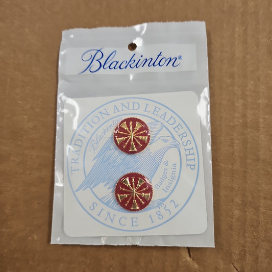 COLLAR INSIGNIA: GOLD PLATE, CHIEF 5 CROSSED, RED J190