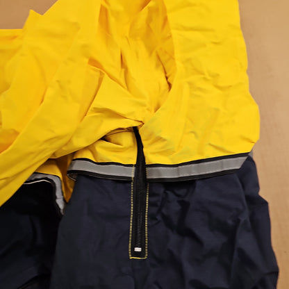 Mocean Code B Jacket in Yellow and Navy, Size Large - Stylish & Functional