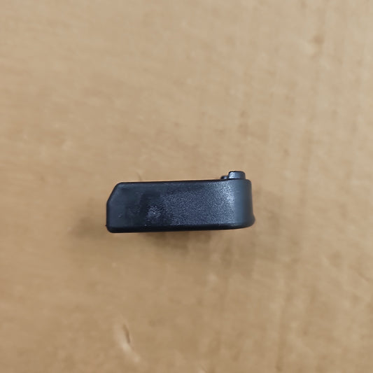MAGAZINE FLOOR PLATE: FITS MODEL 30 (10 ROUND) SP08189