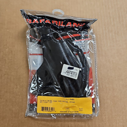 Safariland 747 Right-Hand Duty Belt Holster for Sig P228/229 Pistols