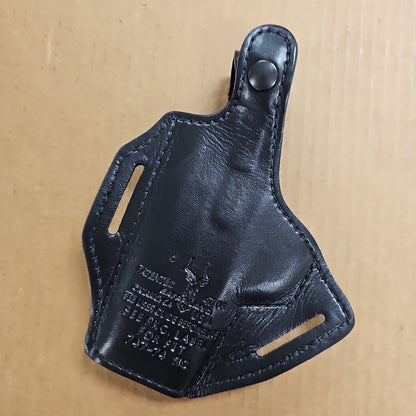 Safariland 747 Right-Hand Duty Belt Holster for Sig P228/229 Pistols