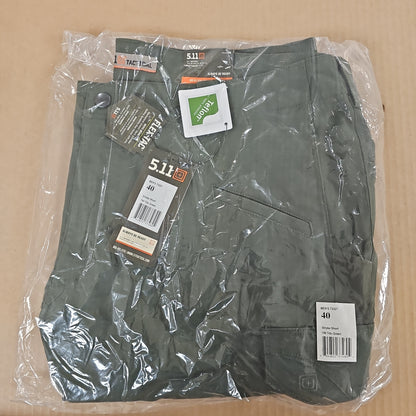 5.11 Tactical Stryke Short in TDU Green, Size W: 40 for Ultimate Comfort