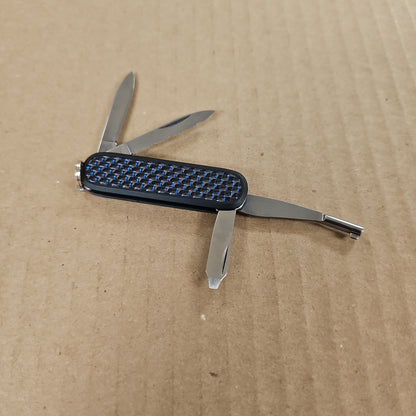ARMAMENT SYSTEMS Edge Knife Handcuff Key in Blue Carbon Fiber Design