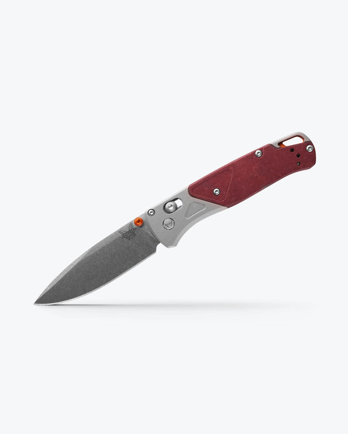 Benchmade Bugout | Grey/Redstone Aluminum & Richlite