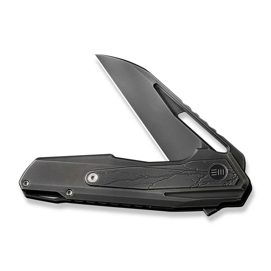 We Knife Falcaria Knife