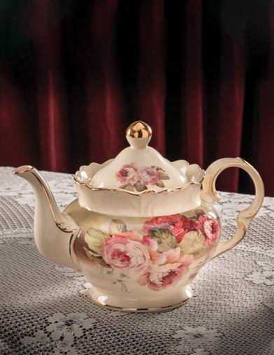Victorian Rose Crowned Teapot 31738