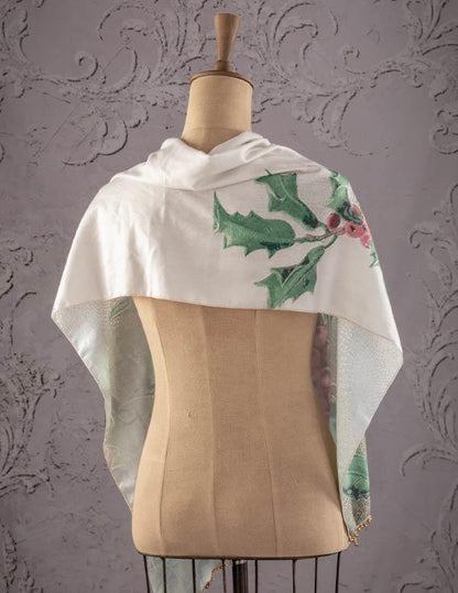 Hollyberry Jingle Bell Scarf 33167 Victorian Trading Co