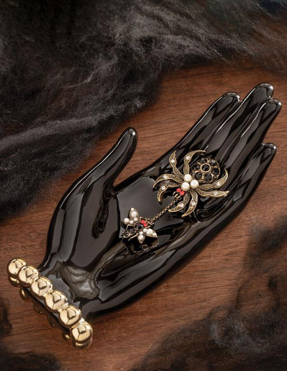 Onyx Hand Jewelry Plate 33686 by Victorian Trading Co