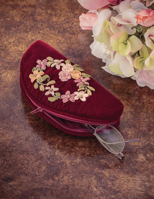 Ribbon Embroidered Velvet Eyeglass Case 33900