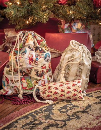 Jolly Holiday Drawstring Gift Bags (set Of 3) 33912