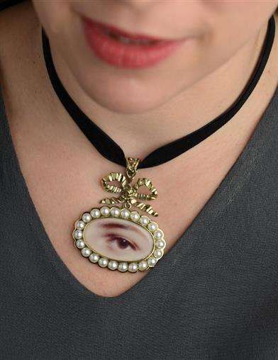Lover's Eye Necklace 34320