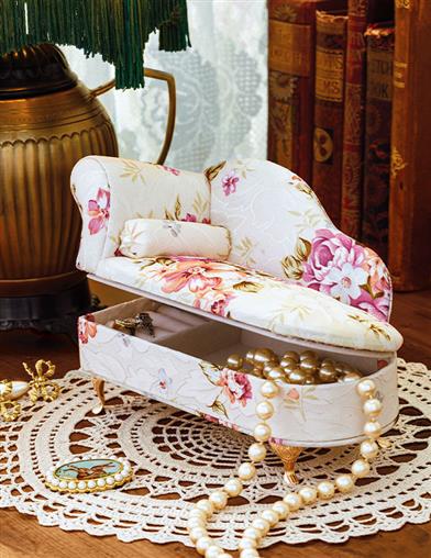 Fainting Couch Jewelry Box 34524