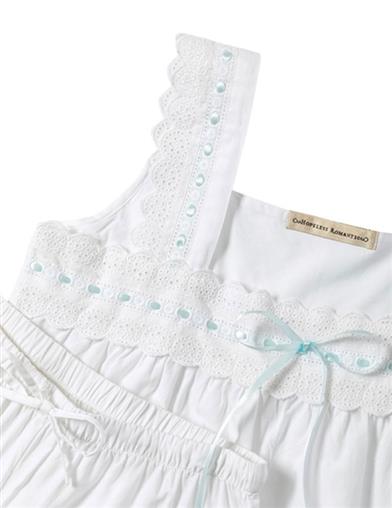 Le Petit Trianon Pajama Set 34715 by Victorian Trading Co